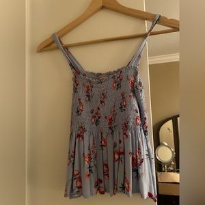 Cute floral top size small